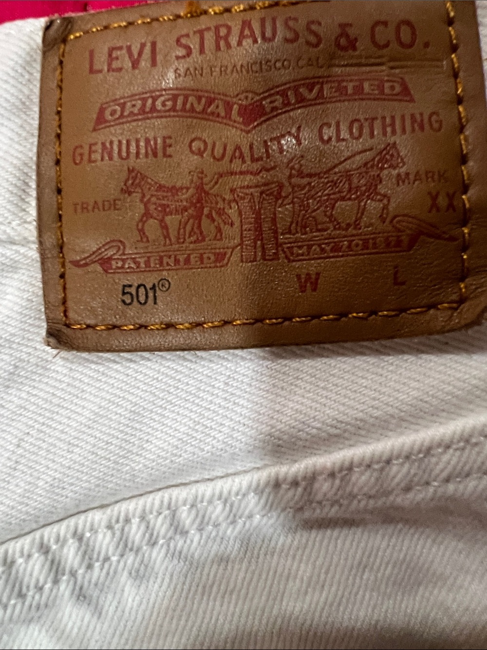 Levi's White Denim Shorts - Picture 7 of 8
